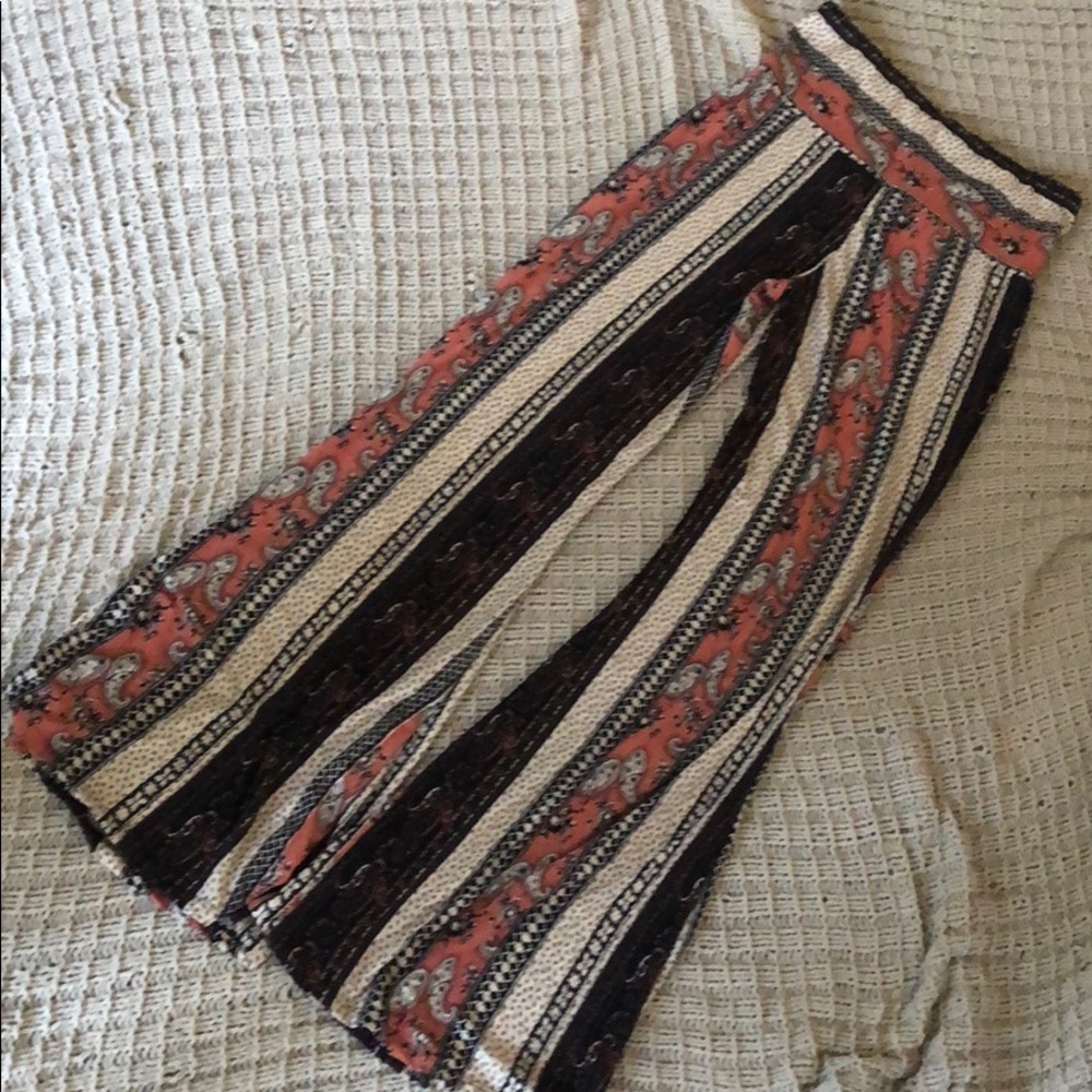 Bell bottom pants